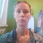 Арина, 30, Санкт-Петербург