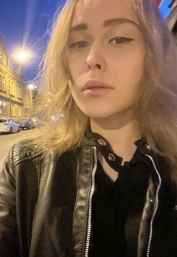 Моя фотография - Viktoria, 20 из Яблонец-над-Нисоу (@viktoria4655)