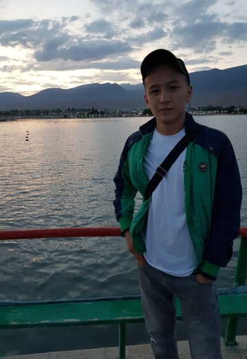 Моя фотография - Эржан, 24 из Бишкек (@kadyrovazimbekx)