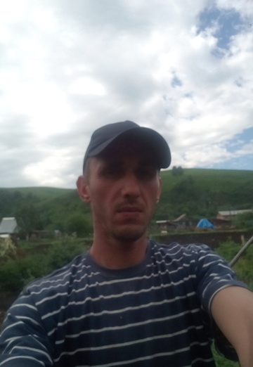 Моя фотография - Евгений, 36 из Горно-Алтайск (@evgeniy189636)