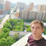 Александр, 27, Рошаль