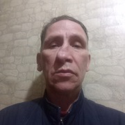 Олег, 57, Москва