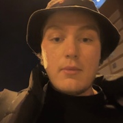Александр, 19, Новосибирск