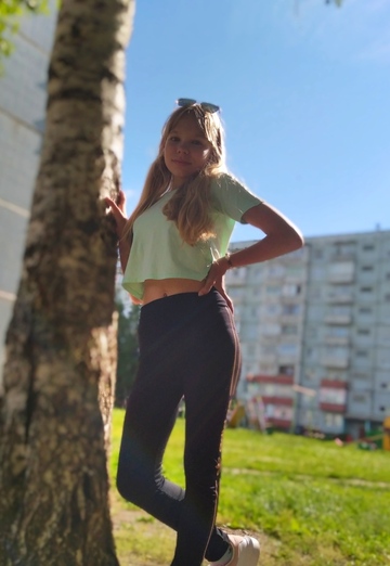 Моя фотография - Катя, 19 из Тольятти (@katyadushkina)