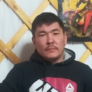Александр, 35, Элиста