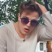 Олег, 18, Кострома