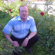 Василий, 47, Урень