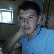 алексей, 26, Калининск