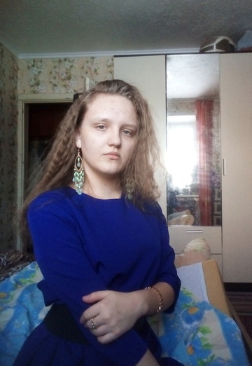 Моя фотография - Алина, 19 из Зеленогорск (@domovenohekkuzia)