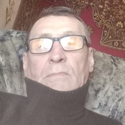 Андрей, 62, Санкт-Петербург