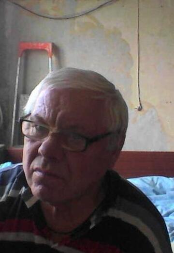 Моя фотография - Володимир, 72 из Ивано-Франковск (@volodimirsolianik)