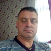 виктор, 47, Климовск