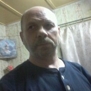 Владимир Бурцев, 58, Караидель