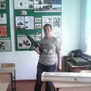 Андрей, 28, Барыш