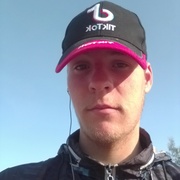 Владимир, 20, Омск