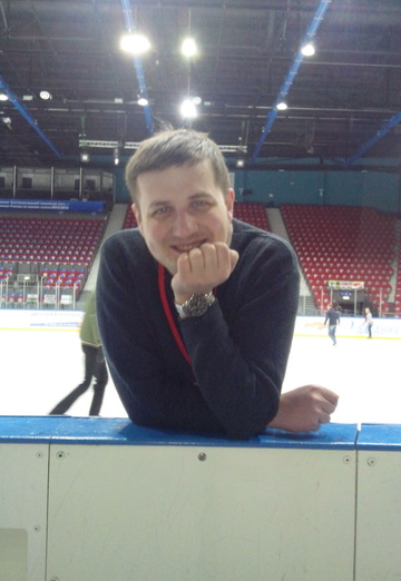 Моя фотография - Дмитрий, 41 из Санкт-Петербург (@dmitriy330987)