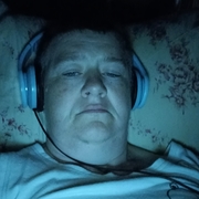 T Weare, 42, Галифакс