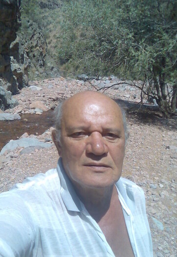 Моя фотография - Vladimir, 80 из Ташкент (@vladimir175310)