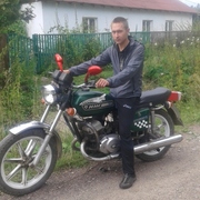 Олег, 31, Артемовск