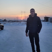 Davo, 25, Курагино
