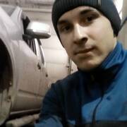 Павел, 25, Иланский