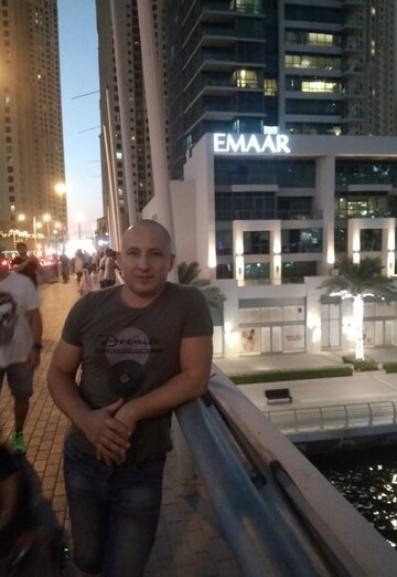 Моя фотография - Валентин, 40 из Дубай (@valentin29255)