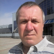 Василий, 60, Урай