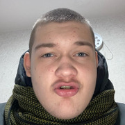 Пётр, 22, Ханты-Мансийск