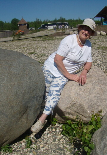 Моя фотография - Лариса, 80 из Ярославль (@larisa25117)