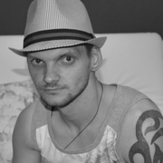 Павел, 39, Москва