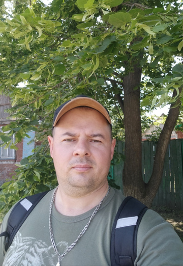La mia foto - Vlad, 34 di Rostov sul Don (@vlad182627)