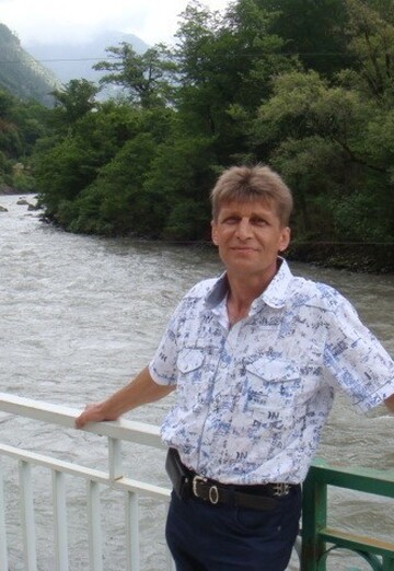 Моя фотография - Андрей, 54 из Пестово (@andrey652084)