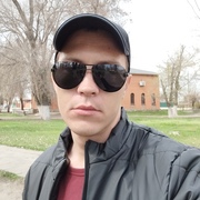 Виталий, 29, Калач-на-Дону