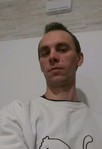 My photo - Bartłomiej, 34 from Warsaw (@bartomiej0)