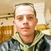 Петр, 26, Батайск