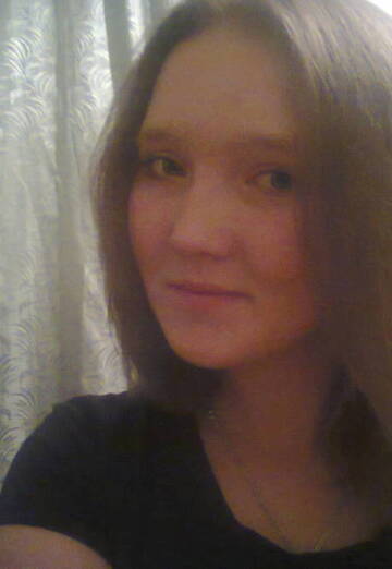 Моя фотография - Кристина, 26 из Данилов (@kristina38327)