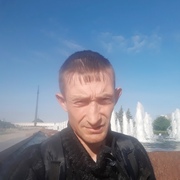 Денис Павлов, 33, Канаш