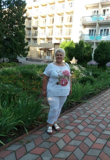 Моя фотография - Вероника, 56 из Ровно (@veronika37087)