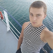 Евгений, 22, Ейск