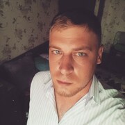 Андрей, 32, Гурьевск