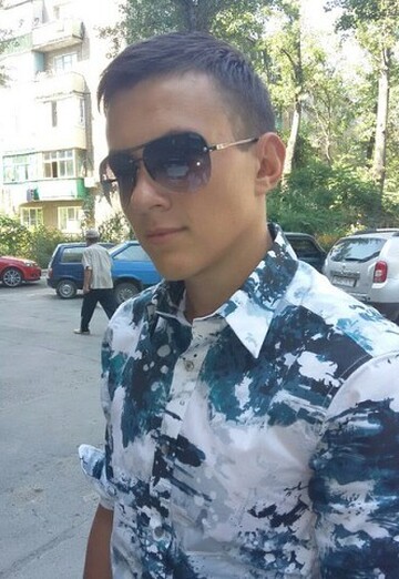 Моя фотография - Даниель, 27 из Горно-Алтайск (@daniel3729)