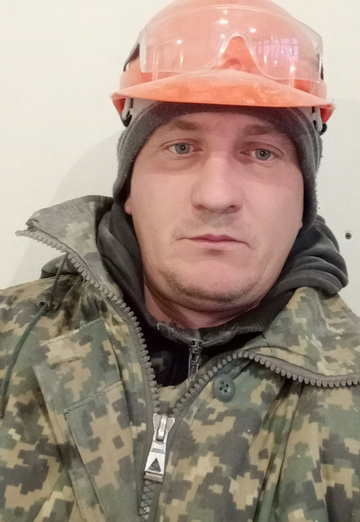 Моя фотография - Роман Мергель, 42 из Усть-Каменогорск (@romanmergel)