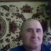 Александр Сухой, 44, Калининская