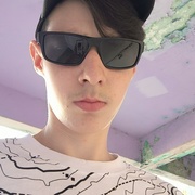 Айрат, 19, Москва