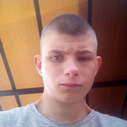Даниил, 18, Москва