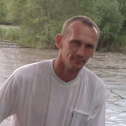 Александр, 43, Майский