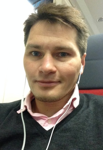 My photo - Vadim, 35 from Dubai (@blueeyed5)