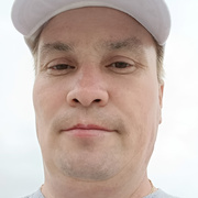 Михаил, 45, Батырева
