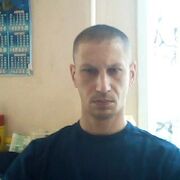 Игорь, 40, Артем