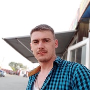 Александр, 31, Пласт